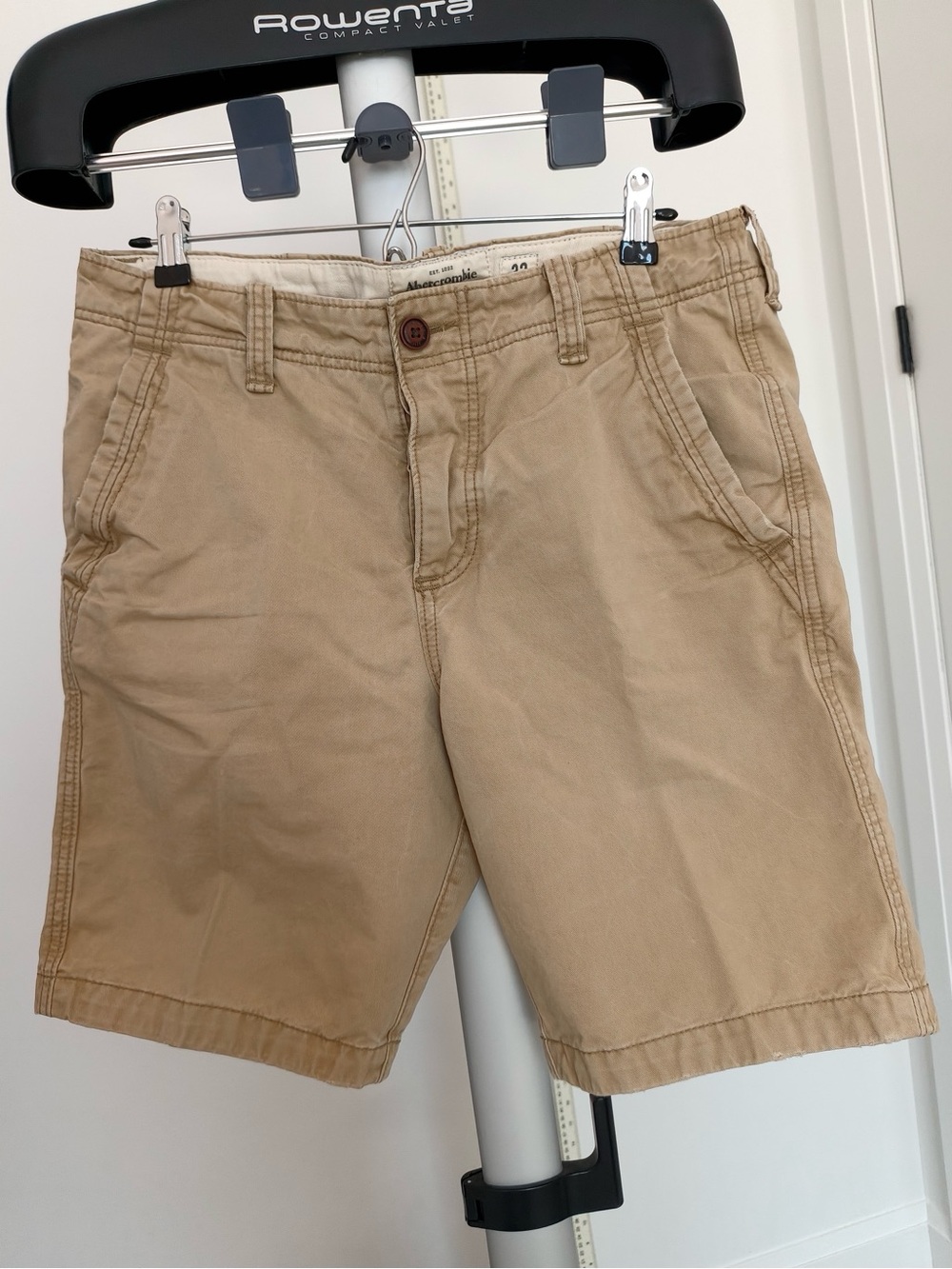 Abercrombie & Fitch Tan Flat-Front Men's Shorts